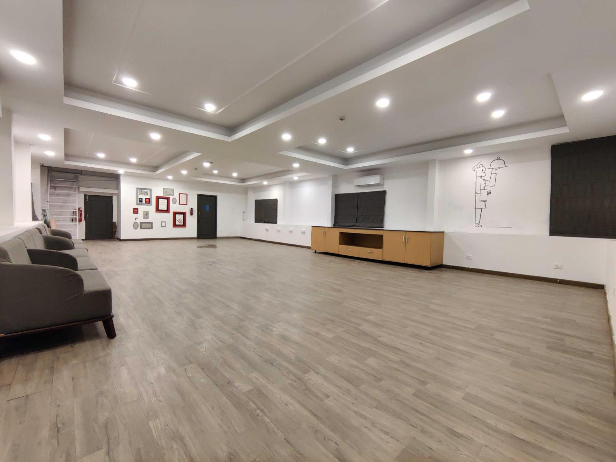 Super Townhouse Habitat New Town Rooms & Party Spaces Калькутта Экстерьер фото